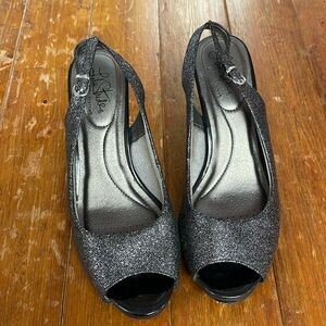 Lifestride Black Sparkle 3inch heels